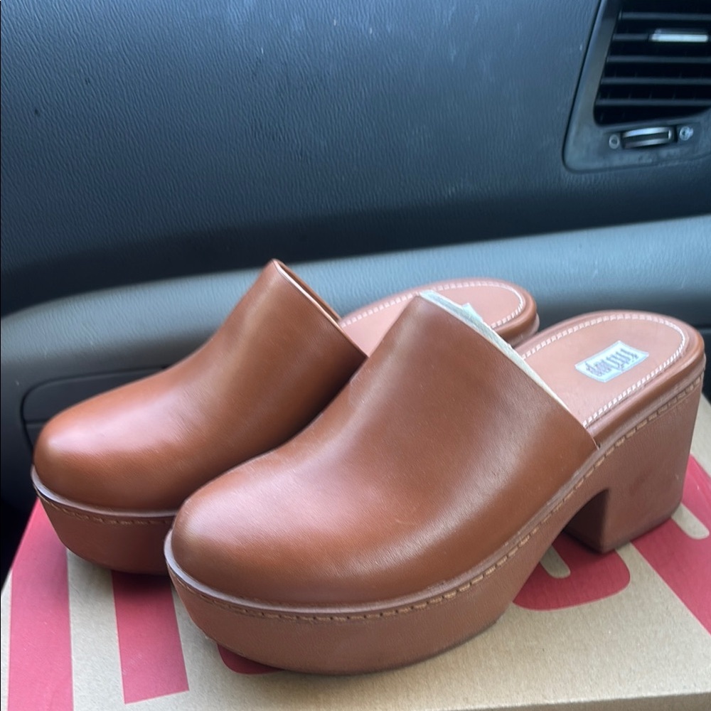 Fitflop Cognac Brown Leather Platform Clog Mules